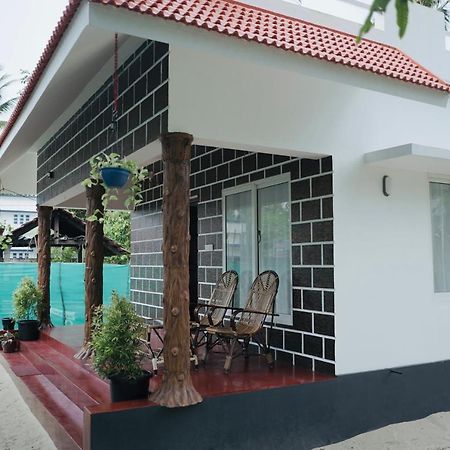 Marari Red Angel Villa Mararikulam Exterior photo