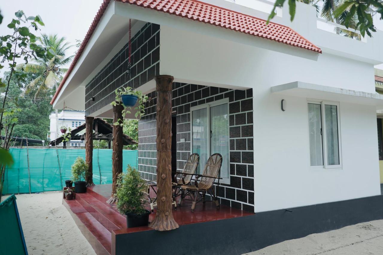Marari Red Angel Villa Mararikulam Exterior photo